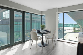 Luxury Dockside Apartment